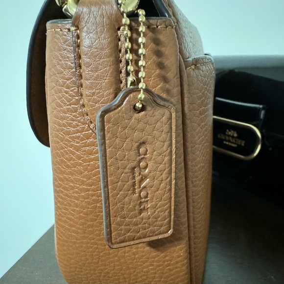 Coach Amelia Saddle Bag - Picture 2 of 3